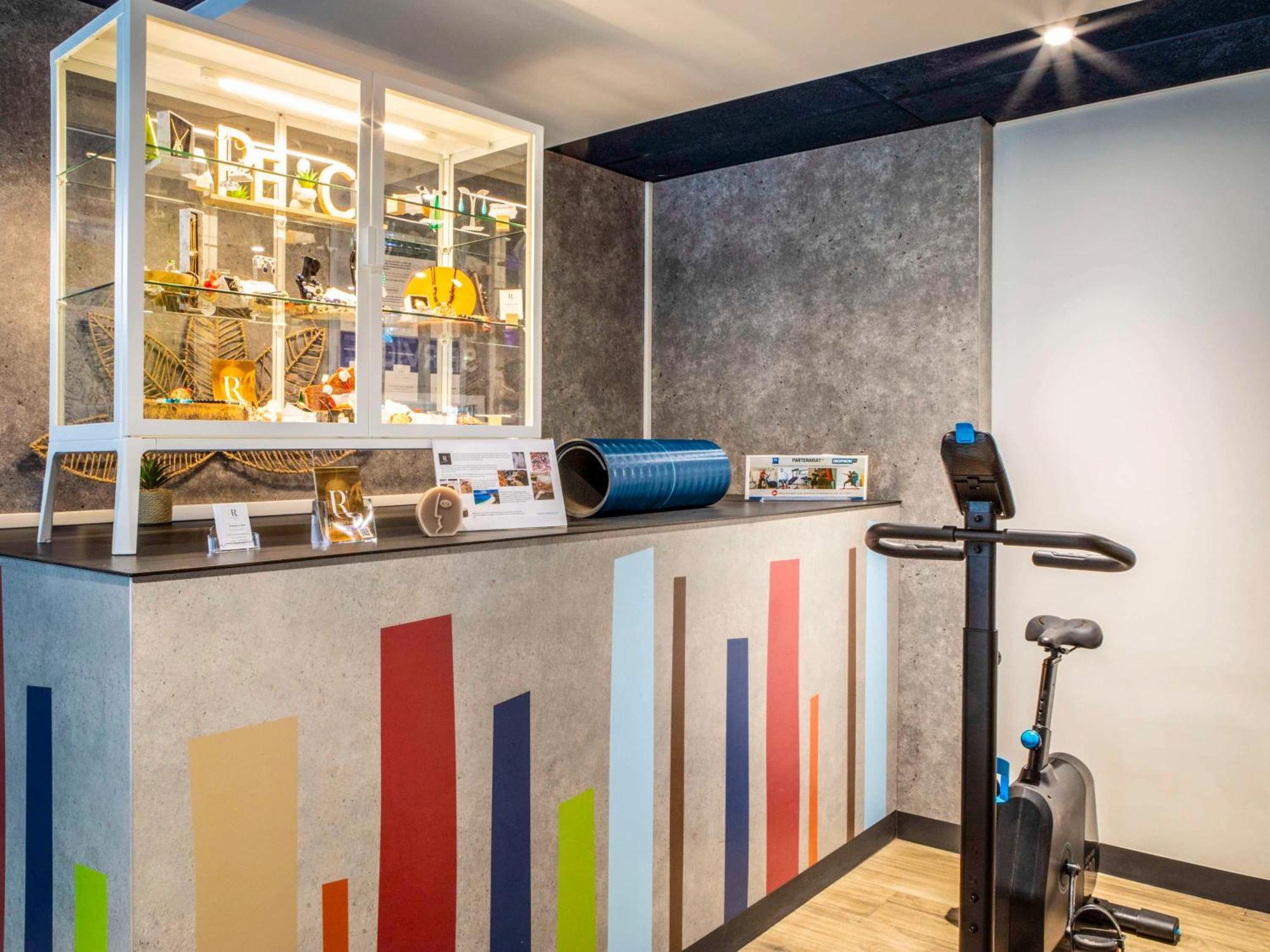 Hotel Ibis Budget Paris Mairie 2*